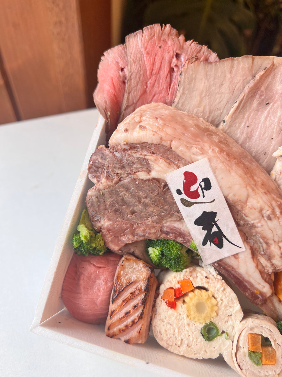 【早割】「限定20セット」わんこ御節2025-豪華三段重andクリスマスディナーセット